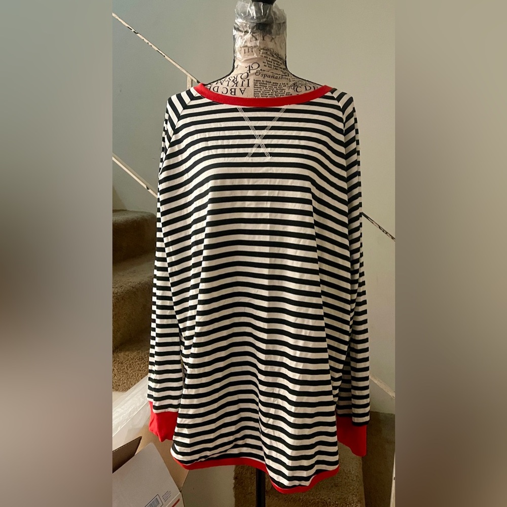 Wulful Striped Long Sleeve Tee with Red Highlights - Picture 2 of 3